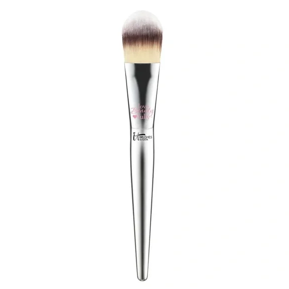 it Cosmetics - Flawless Foundation brush 🤍 - Picture 1 of 1